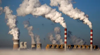 Agência elimina limitação às emissões de gases com efeito de estufa nas centrais