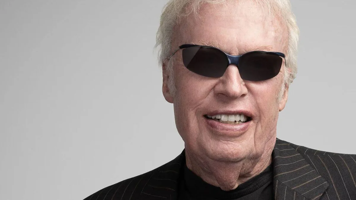 Nike cofounder makes largest known donation to public flagship university