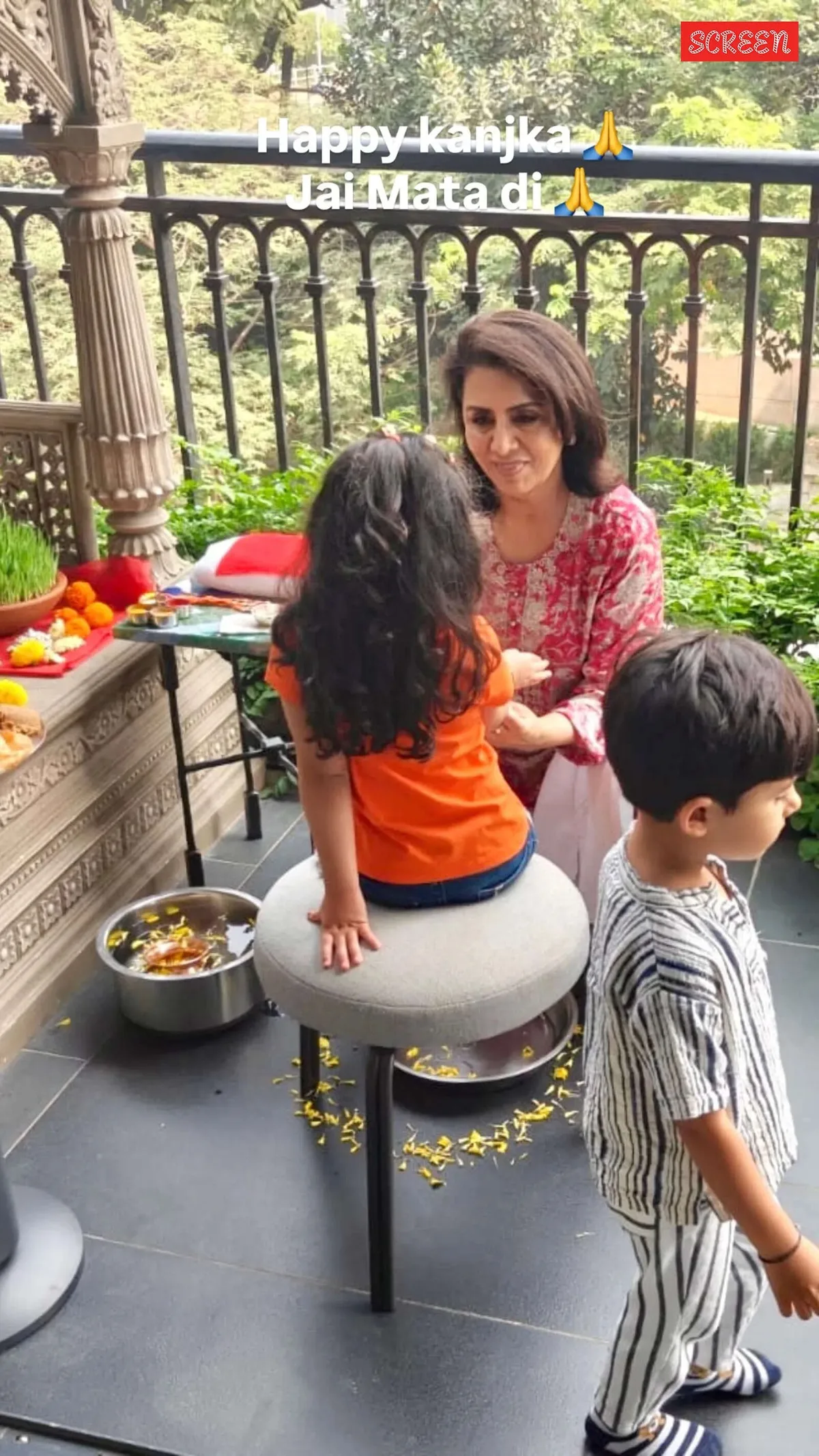 Neetu Kapoor washes granddaughter Raha Kapoor's feet on ashtami