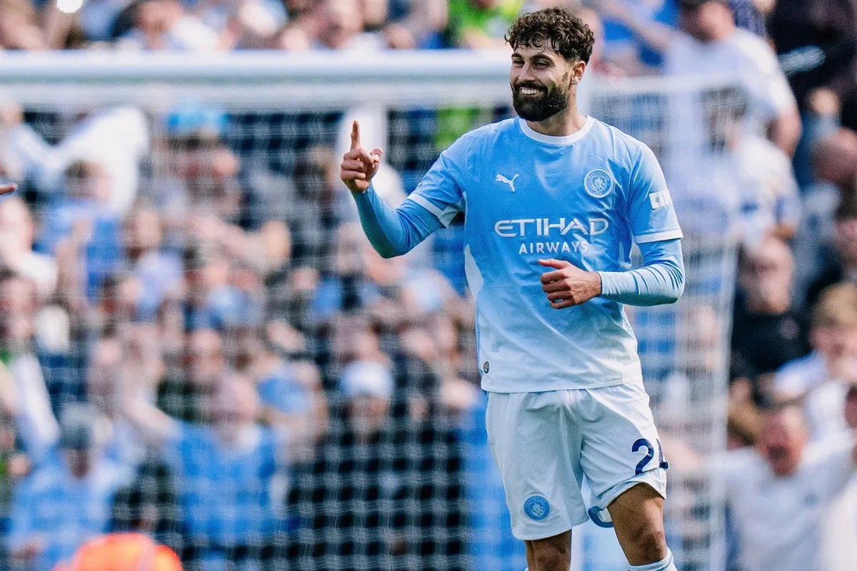 Com gols no final, City vence Bournemouth de virada na Premier League