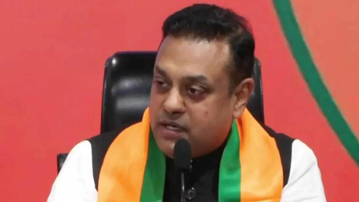 BJP defends EC, says oppn trying to discredit panel