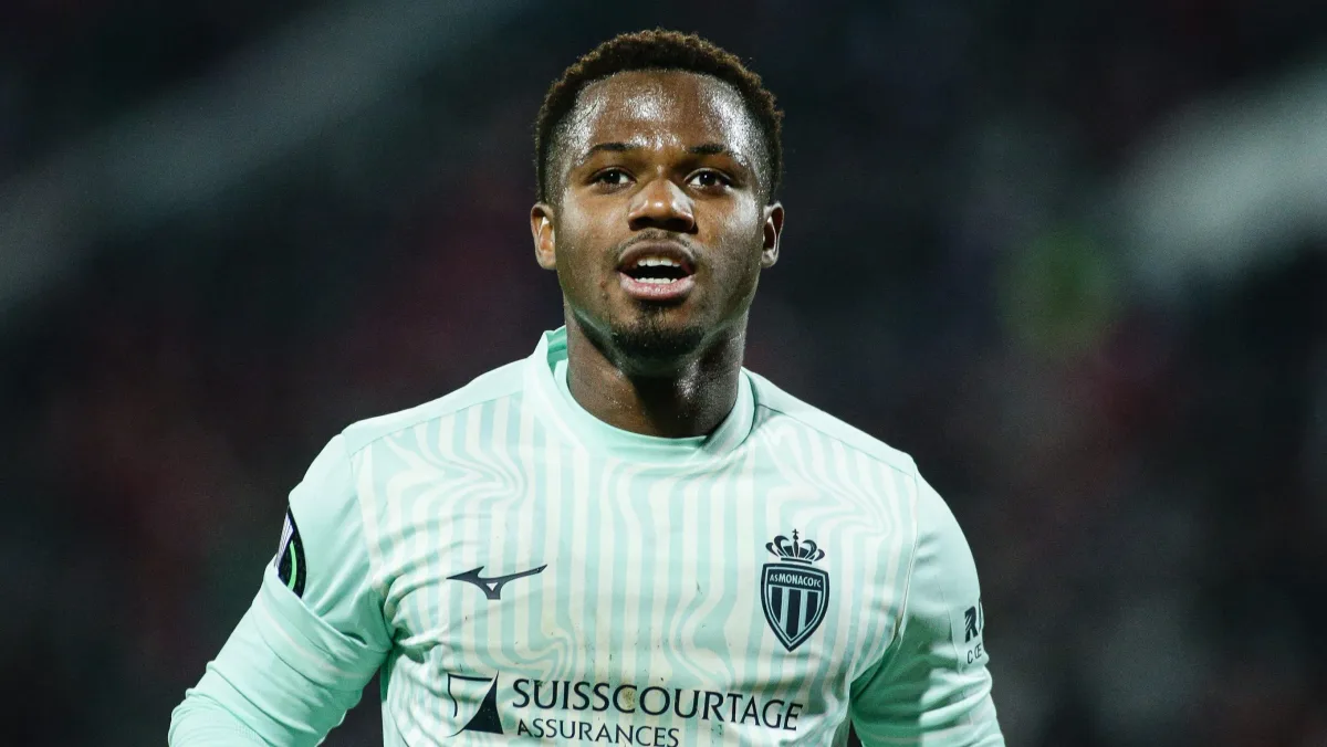 Filipe Luís vê Ansu Fati e joia alemã brilharem em vitória do Monaco na Conference League