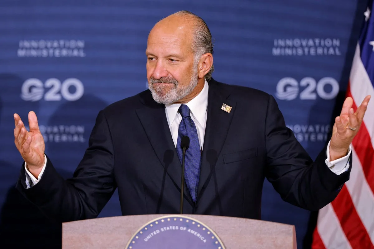 Trump forced to clean up Howard Lutnick’s latest mess after secretary makes outlandish claim