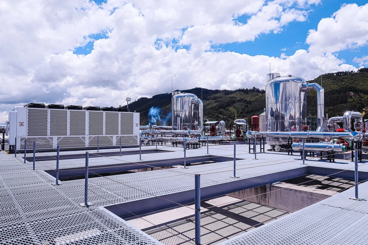 Colombia ya opera 42 centros de datos y el BID proyecta inversiones por más de USD 1.160 millones hacia 2030, con impacto en PIB y empleo