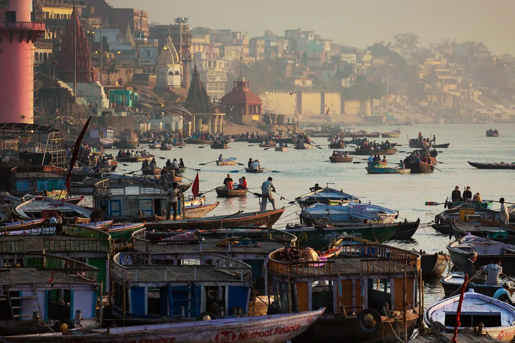 Varanasi: a cidade indiana onde tomar banho no Rio Ganges é sagrado