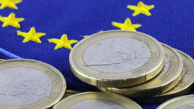 Confiança económica mantém em agosto tendência em alta na zona euro e UE
