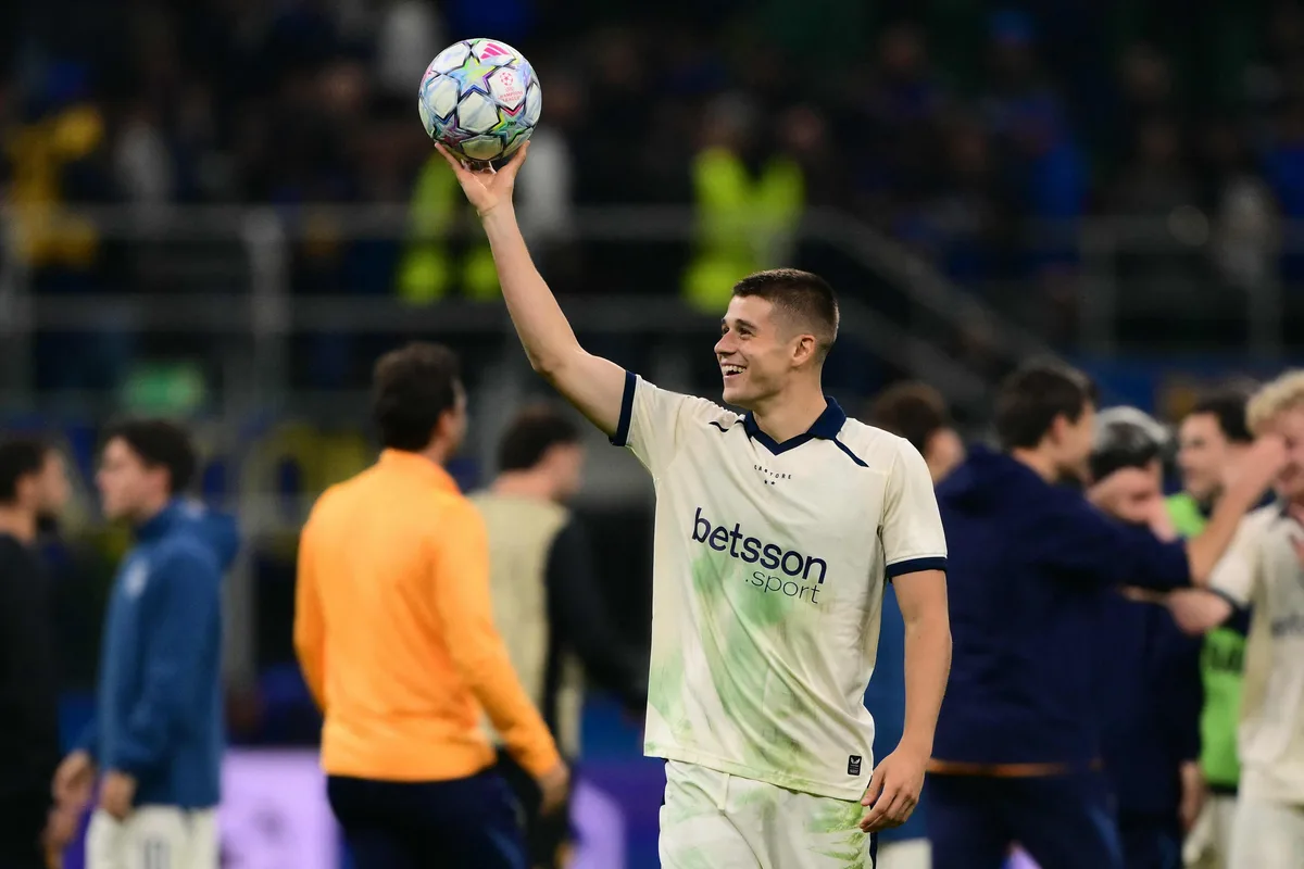 Nicolò Tresoldi, el hincha de Boca que le hizo tres goles a Inter en la Champions y todavía puede jugar para la Argentina