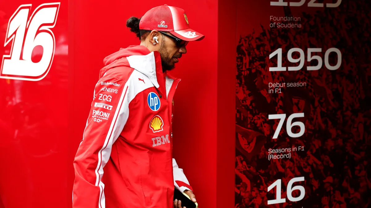 Stallorder in der Formel 1: Hamilton und die rote Wagenburg