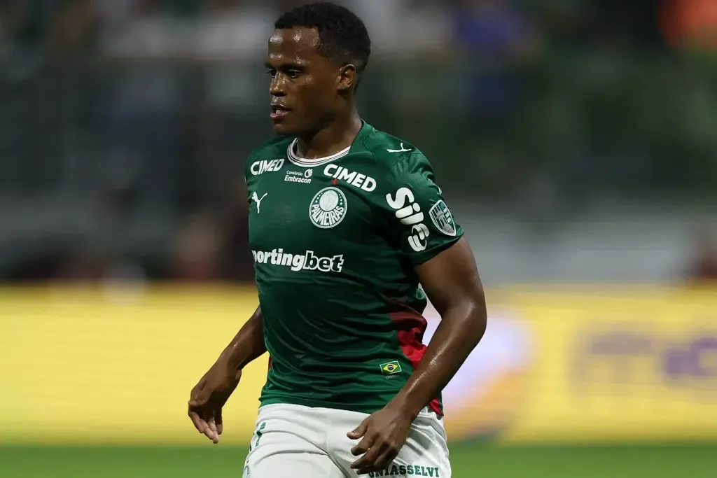 Consolidado no Palmeiras, Jhon Arias revê o Fluminense e tenta a lei do ex no Maracanã