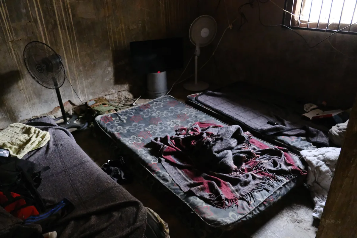 Una falsa oferta de empleo llevó a una finca con ocho personas retenidas: así fue descubierto el hospital clandestino de Tecalitlán vinculado al CJNG