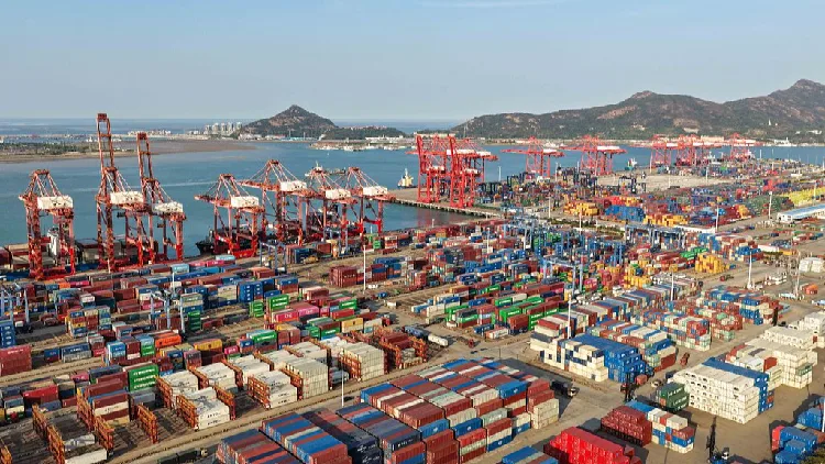 China's GDP expands 4.6% YoY in first three quarters