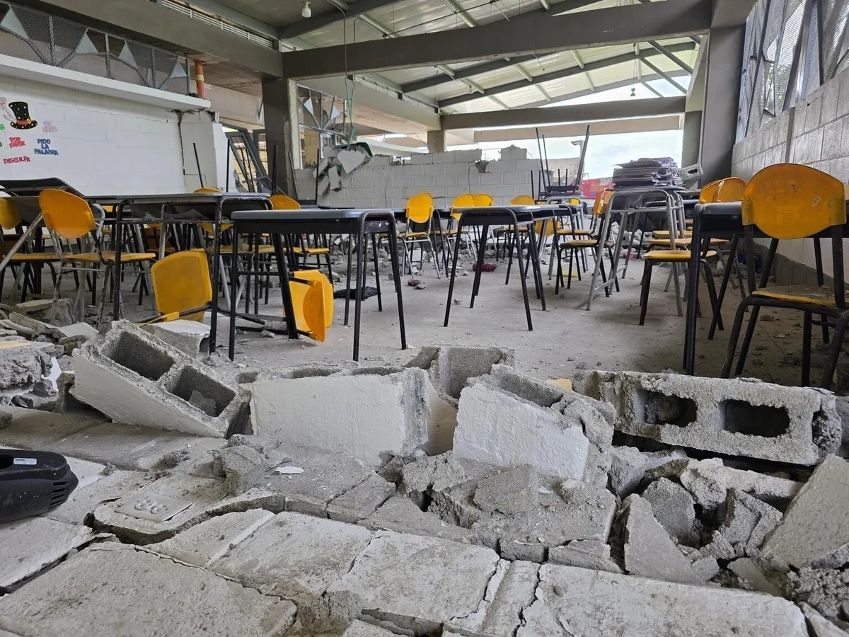 El Chocó recibirá 50 millones de dólares para reconstruir colegios que destruyó el terremoto del 10 de agosto: quién los aportará