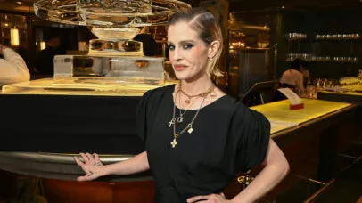 Kelly Osbourne diz que sua vida mudou após pedido feito em túmulo de Ozzy