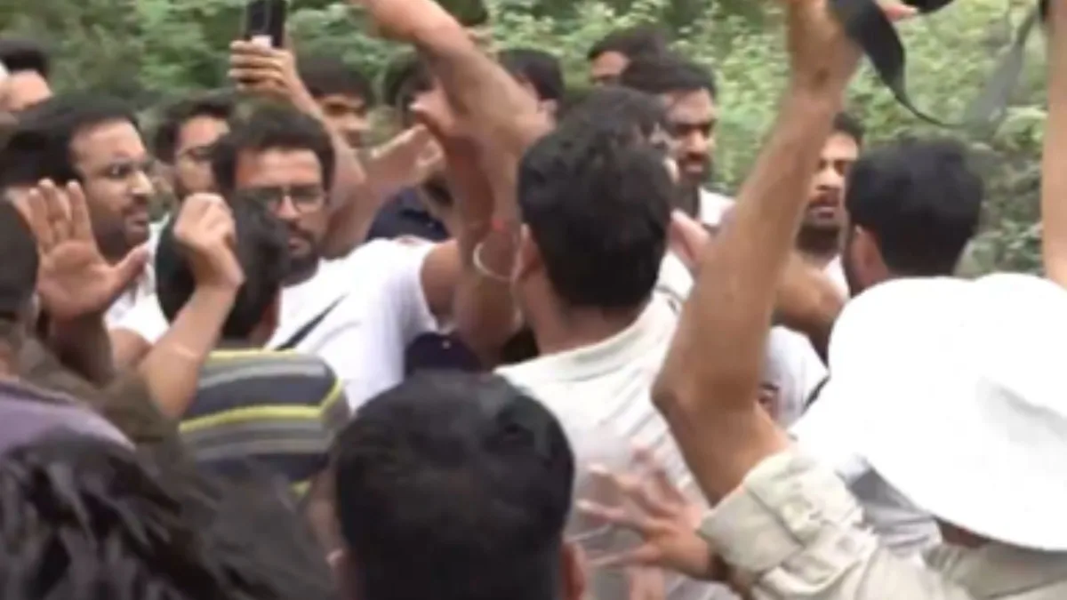 ‘Goons summoned by BJP’: CJP as villagers block school visit in Jaipur