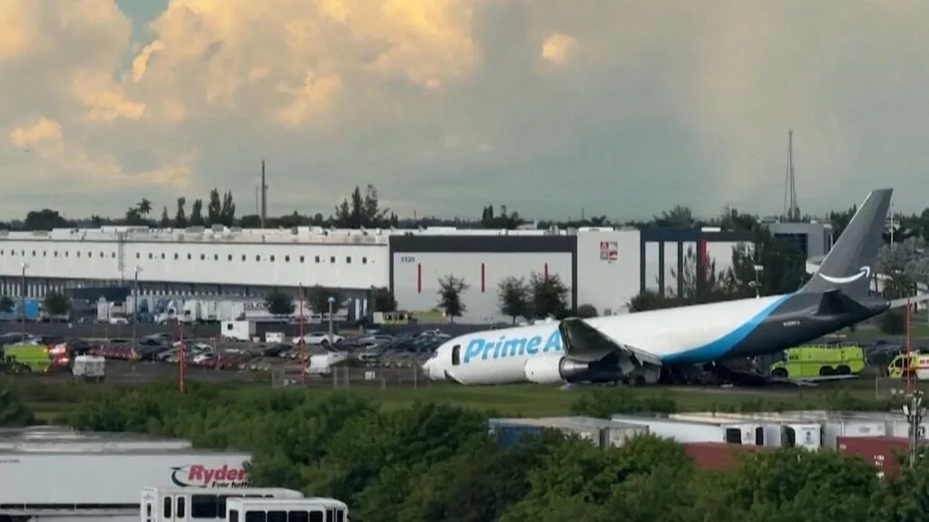Accident d'avion-cargo à l'aéroport de Miami