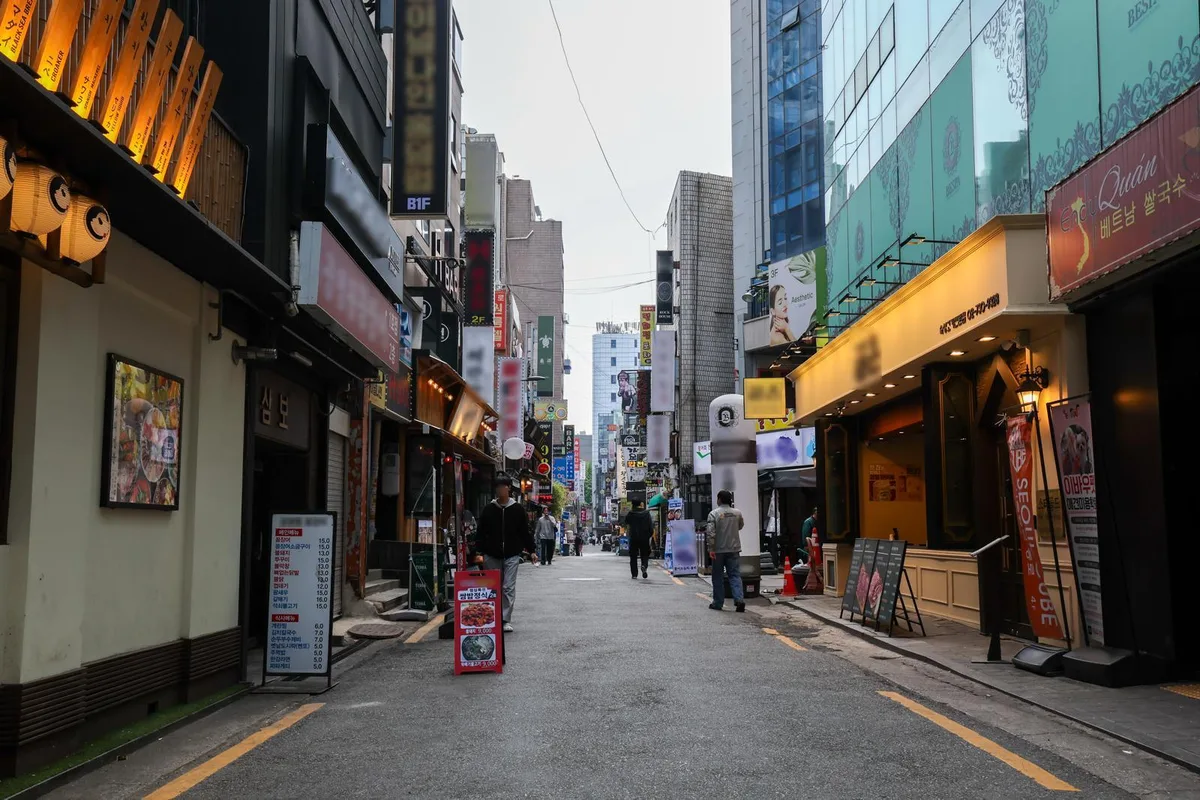 벼랑끝 외식업체…식재료·인건비 비중 70% 넘겼다