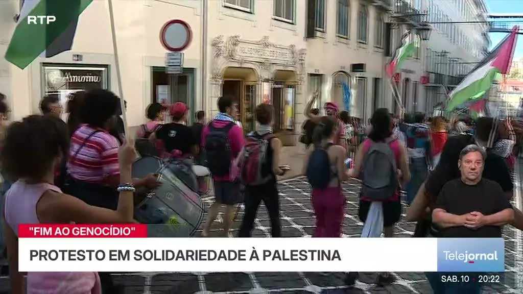 Centenas de pessoas manifestaram-se em Lisboa pela Palestina