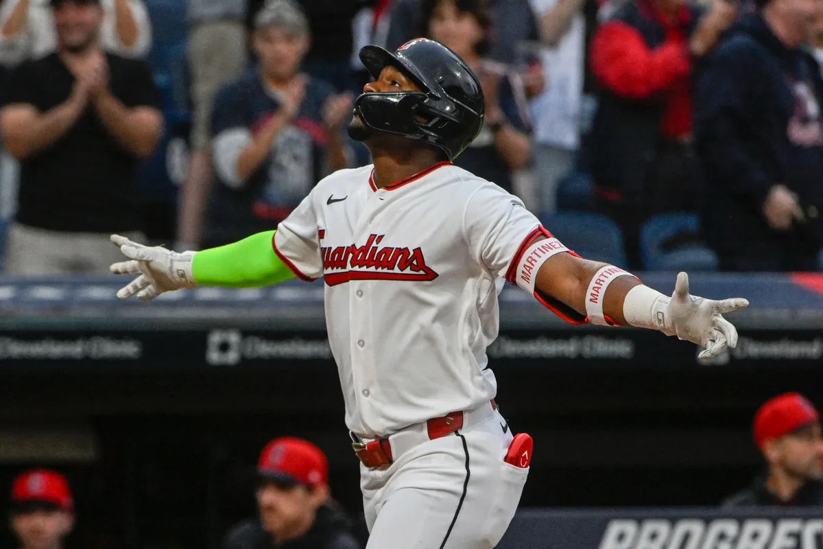 Cleveland Guardians beat Athletics 12-6 to stay atop AL Central
