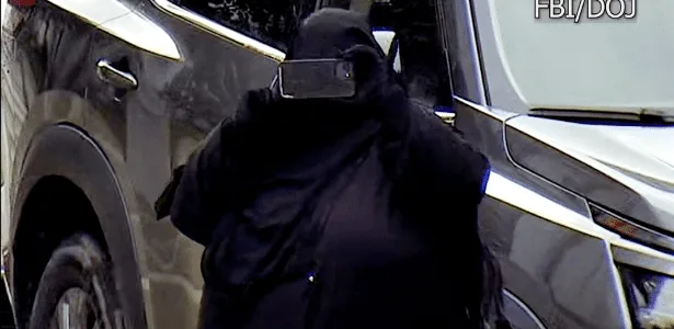 Mulher é presa pelo FBI suspeita de planejar ataque contra Capitólio de NY