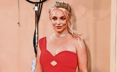 Britney Spears rescata canción inédita de 2001
