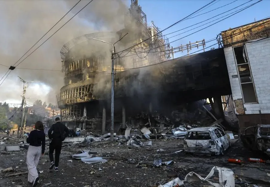 Sexto día consecutivo de ataques rusos deja al menos 12 muertos en la región de Kiev