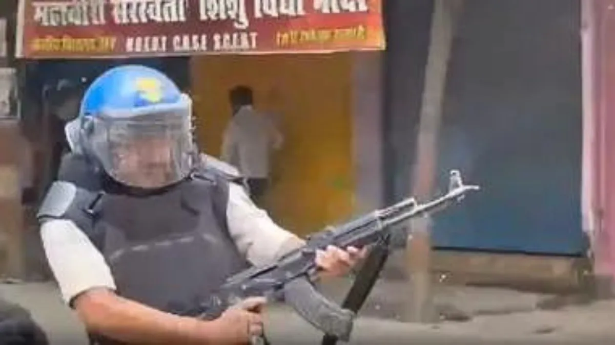 'Got trapped in crowd': Bihar govt defends constable who fired AK-47 during protests