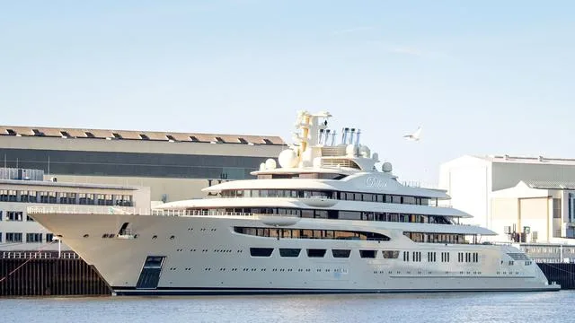 Jacht «Dilbar»: «Behörden-Ping-Pong» – Streit um russische Luxusjacht