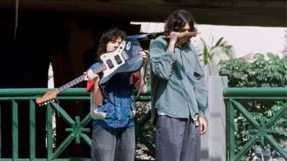 Sophia Chablau e Felipe Vaqueiro levam o álbum ‘Handycam’ a 12 cidades em turnê nacional