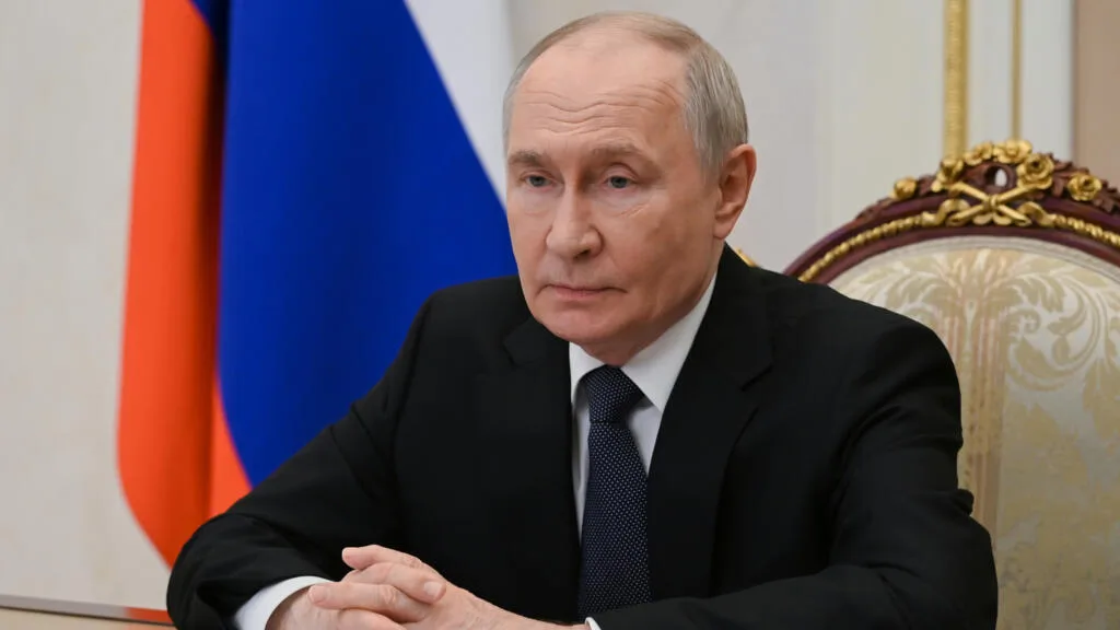 À la Une: Poutine va-t-il attaquer l’Europe?