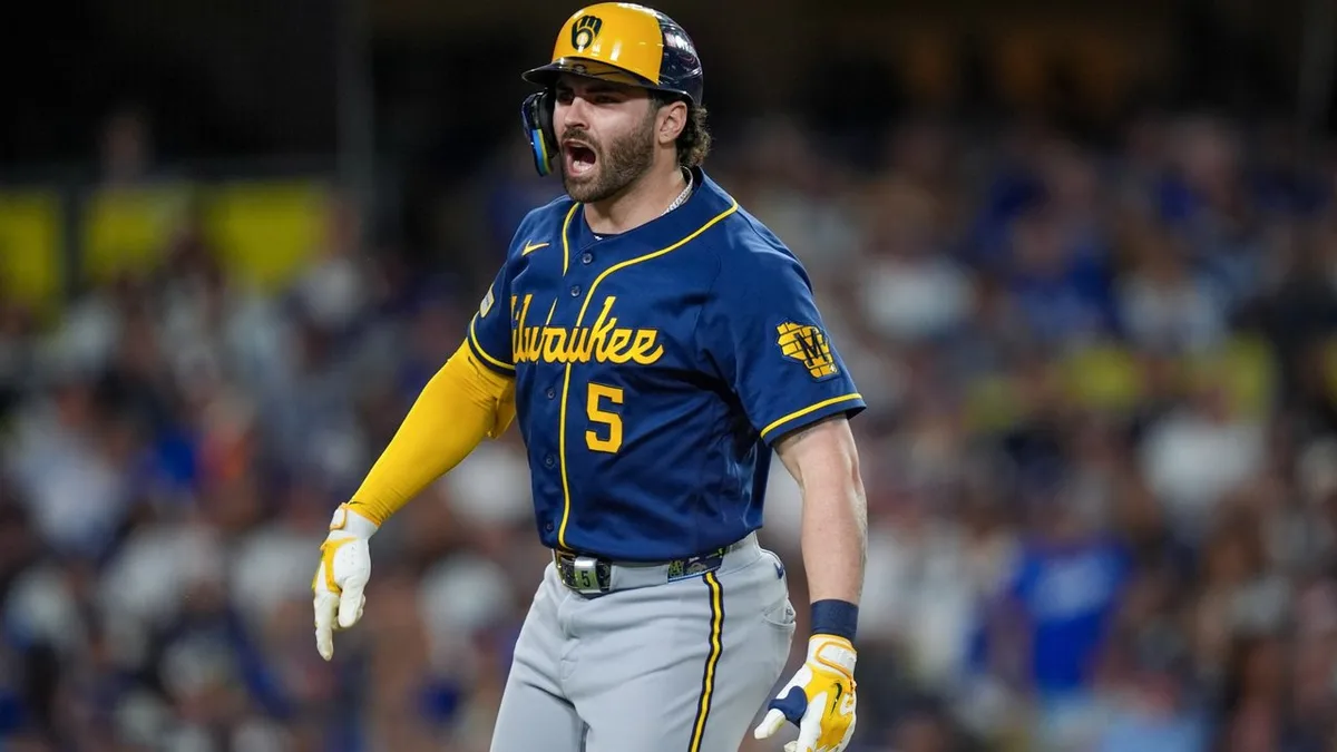 Gotta See It: Brewers stun Dodgers with back-to-back HRs to take lead in Game 3