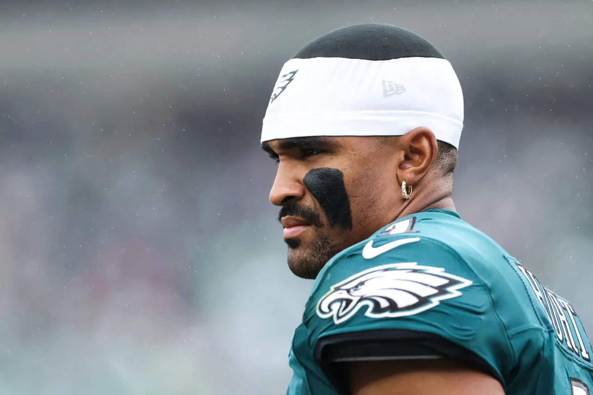 Eagles quarterback Jalen Hurts will miss game vs. Panthers with blood clot