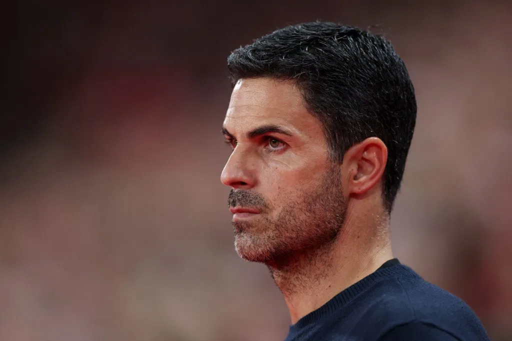 Arsenal fecha renovação contratual de Mikel Arteta