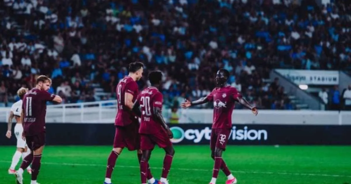 Com hat-trick relâmpago, Pafos cai da Liga Europa para o Salzburg