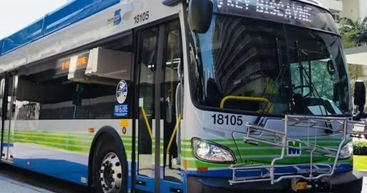 Es oficial | Miami-Dade aumenta el pasaje de transporte público: otros servicios serán gratuitos hasta esta fecha