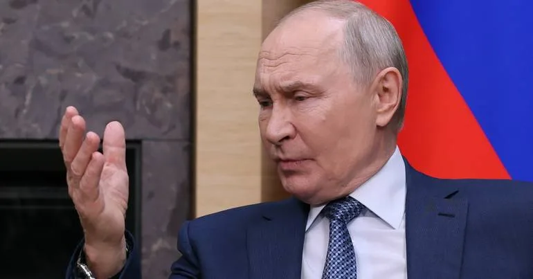 Putin reforça aliança com Xi e prepara encontros na OCX