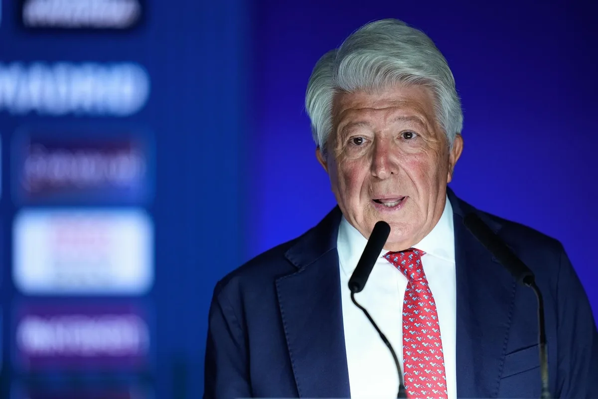 Enrique Cerezo: "Julián Álvarez se ganará a la afición en dos partidos"