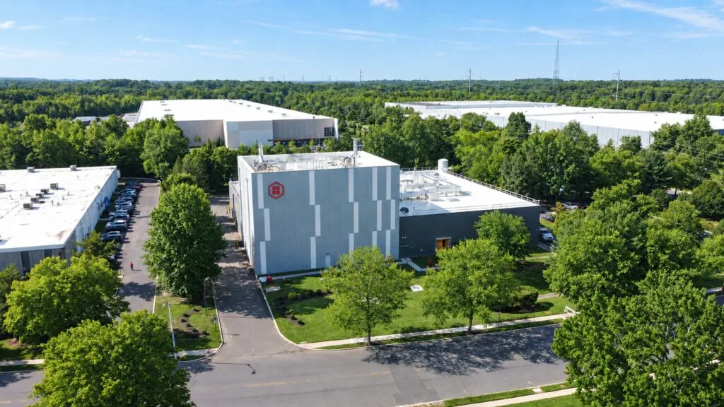 Hovione investe 86,7 milhões e inaugura unidade de 2.900 m² nos EUA