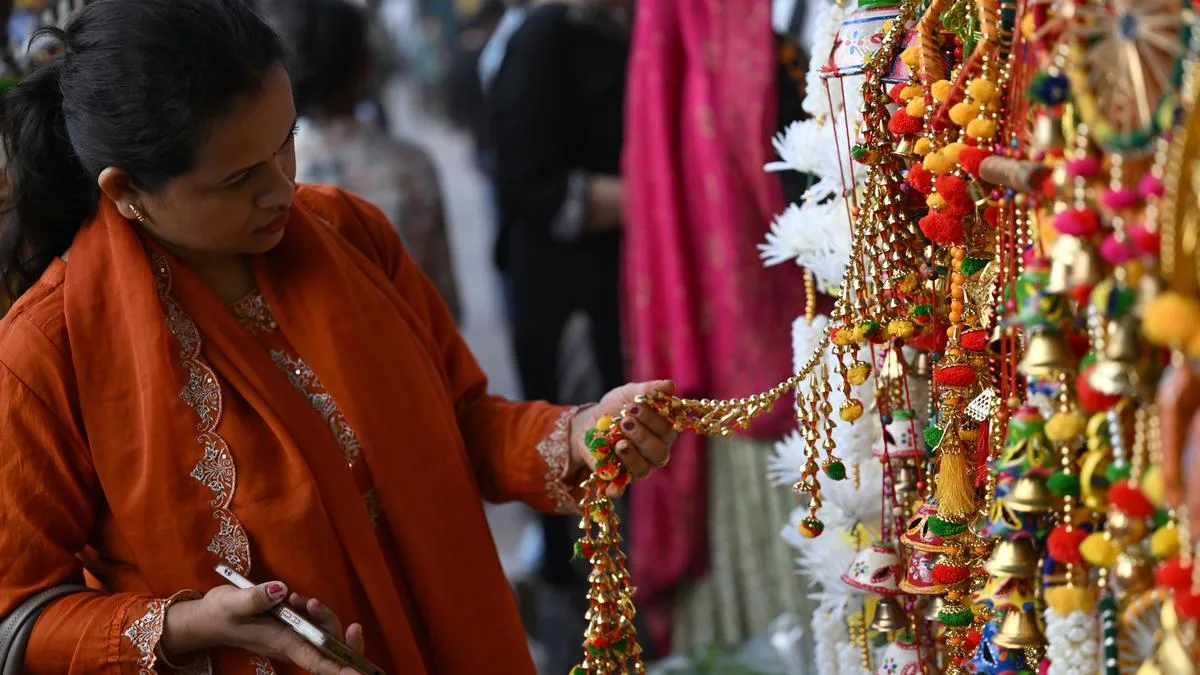 CTI seeks ban on protests in Delhi till Diwali, says business hit