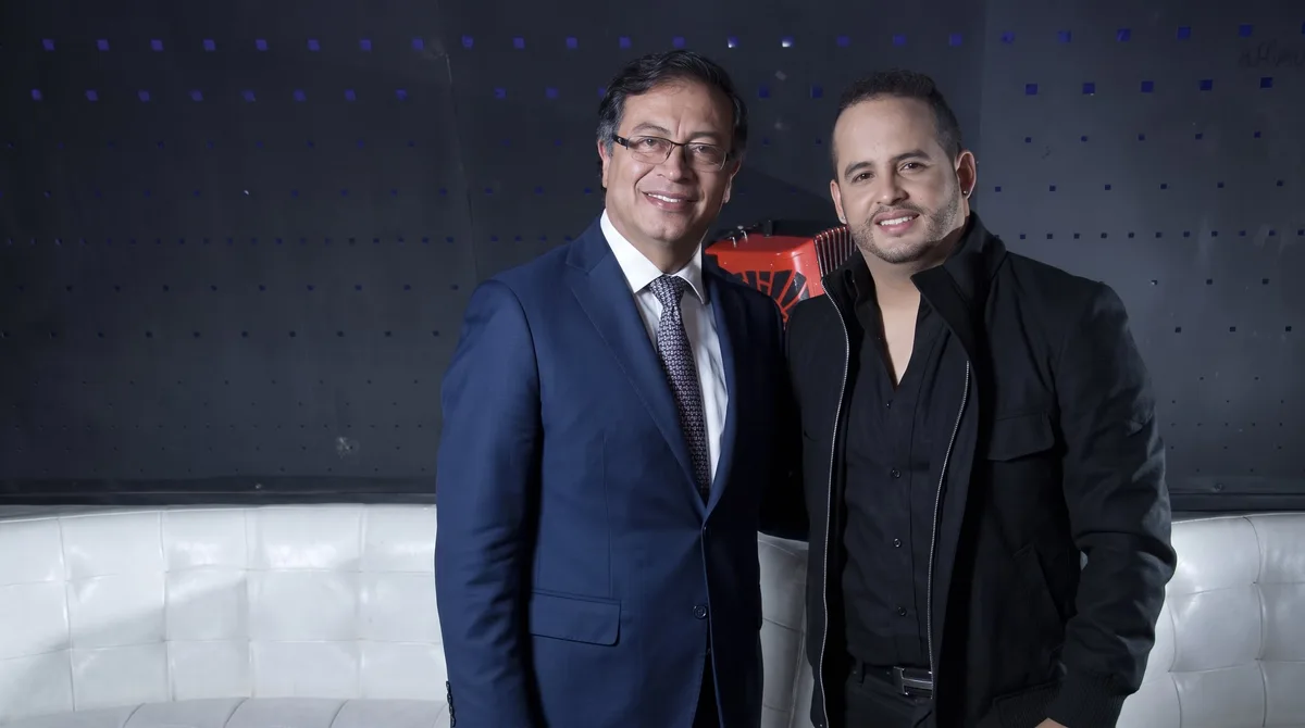 El cantante Nelson Velásquez, involucrado en la parranda vallenata en cárcel de Itagüí, aclaró su relación con Gustavo Petro: “Respete mi nombre y mi trayectoria”