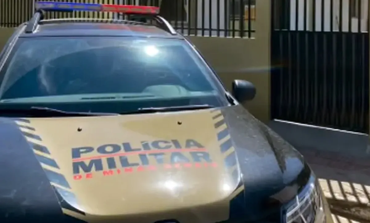 Mãe finge dormir e flagra companheiro estuprando filha autista