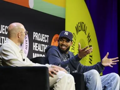 Knicks' Karl-Anthony Towns opens up about grieving his mother