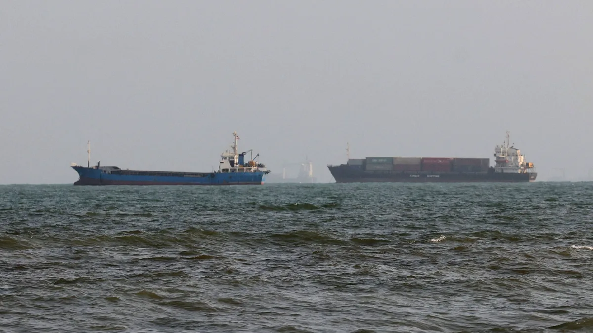 US-Iran negotiation window expires leaving Hormuz crisis unresolved