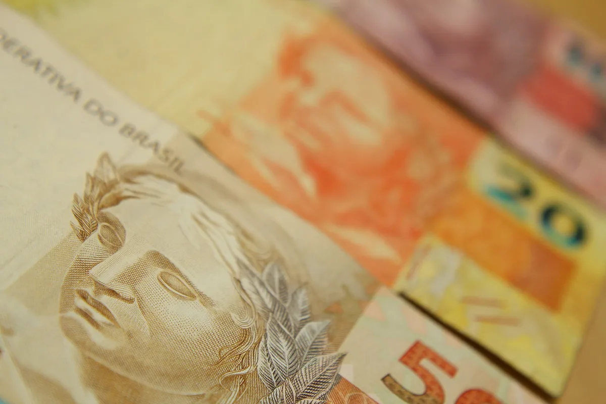 O que o FMI prevê para a economia brasileira em 2027 — e os desafios para retomar o crescimento
