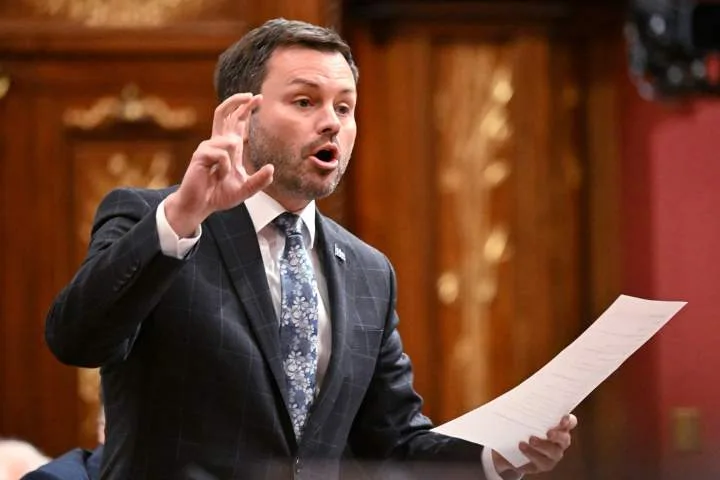 PQ would abolish Santé Québec if elected: St-Pierre Plamondon