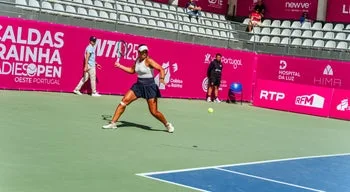 Pigato e `repetente` Knutson discutem título no Caldas da Rainha Ladies Open em ténis
