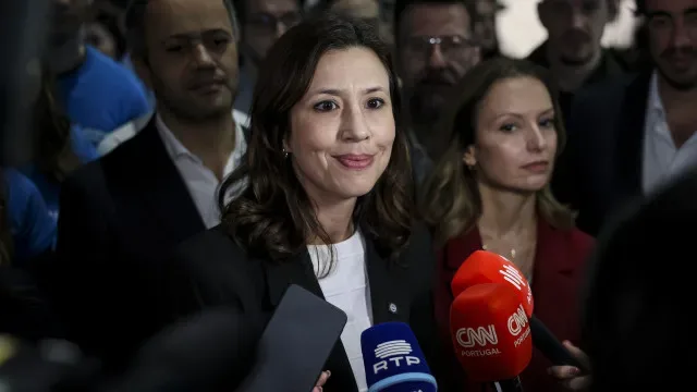 "Estamos sempre a pedir o esforço às pessoas. Onde é que está o Estado?"