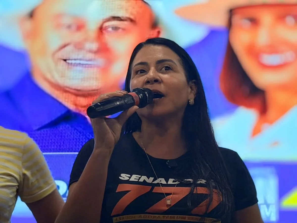 Rejane pede união de apoiadores em campanha de Eduardo Velloso