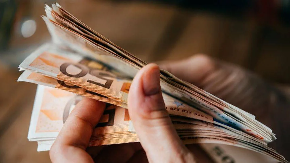 'Patrões' querem reduzir carga fiscal para empresas e centrais sindicais pedem alívio no IRS
