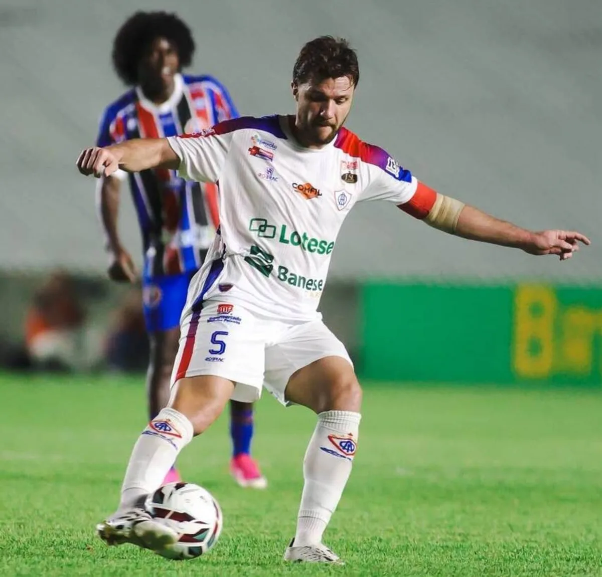 Suspenso, Gustavo Crecci desfalca Itabaiana contra o Botafogo-PB