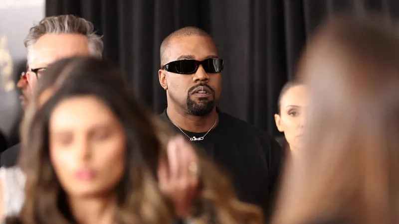 Les deux concerts de Kanye West prévus en octobre à Saint-Pétersbourg génèrent un vif débat en Russie